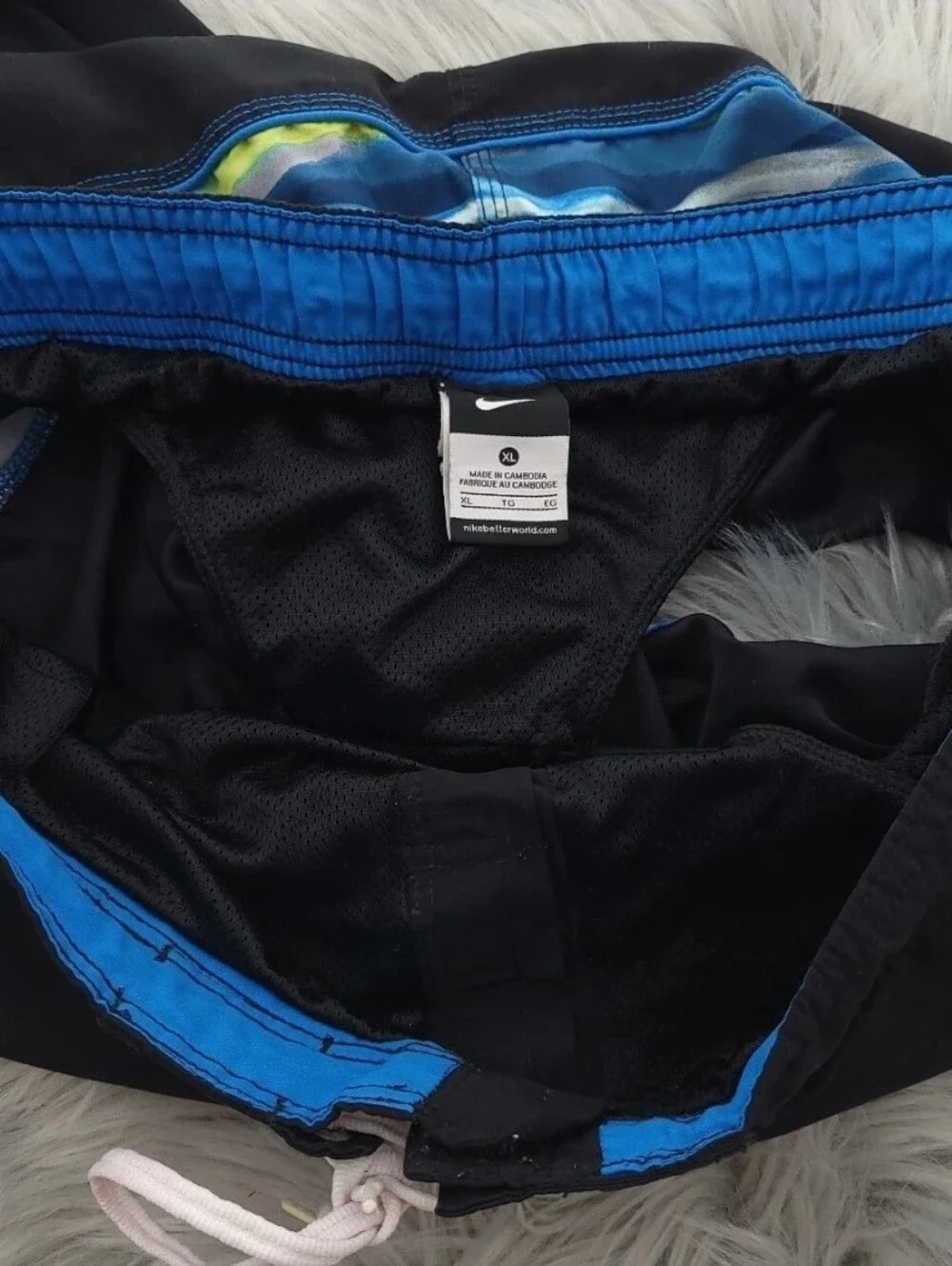 Nike Dri Fit Black Blue Swim Trunks Mens Size XL Inner Mesh